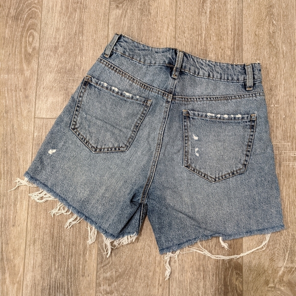 Dynamite High Waisted Denim Shorts, Size 26 - Picture 2 of 6